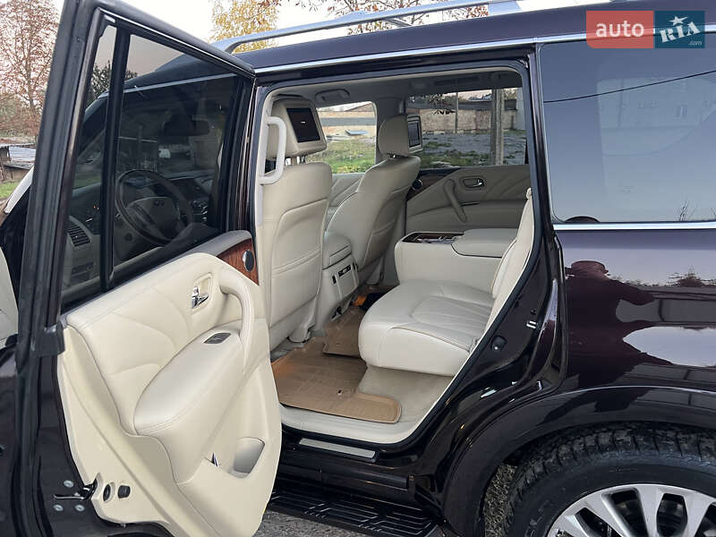 Внедорожник / Кроссовер Infiniti QX80 2016 в Ровно