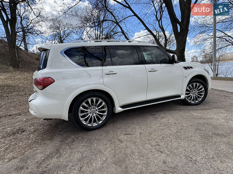 Внедорожник / Кроссовер Infiniti QX80 2016 в Тернополе