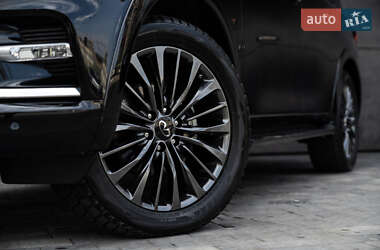 Внедорожник / Кроссовер Infiniti QX80 2023 в 