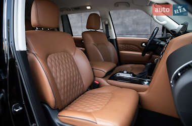 Внедорожник / Кроссовер Infiniti QX80 2023 в 