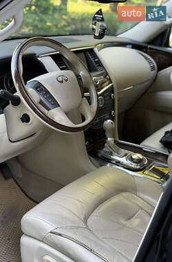 Внедорожник / Кроссовер Infiniti QX80 2013 в 