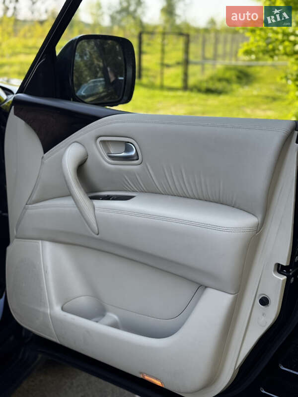 Позашляховик / Кросовер Infiniti QX80 2013 в Сарнах