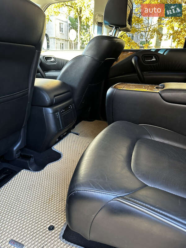 Позашляховик / Кросовер Infiniti QX80 2014 в Чернігові