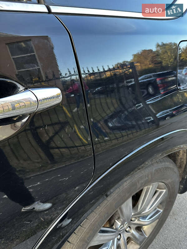 Позашляховик / Кросовер Infiniti QX80 2014 в Чернігові