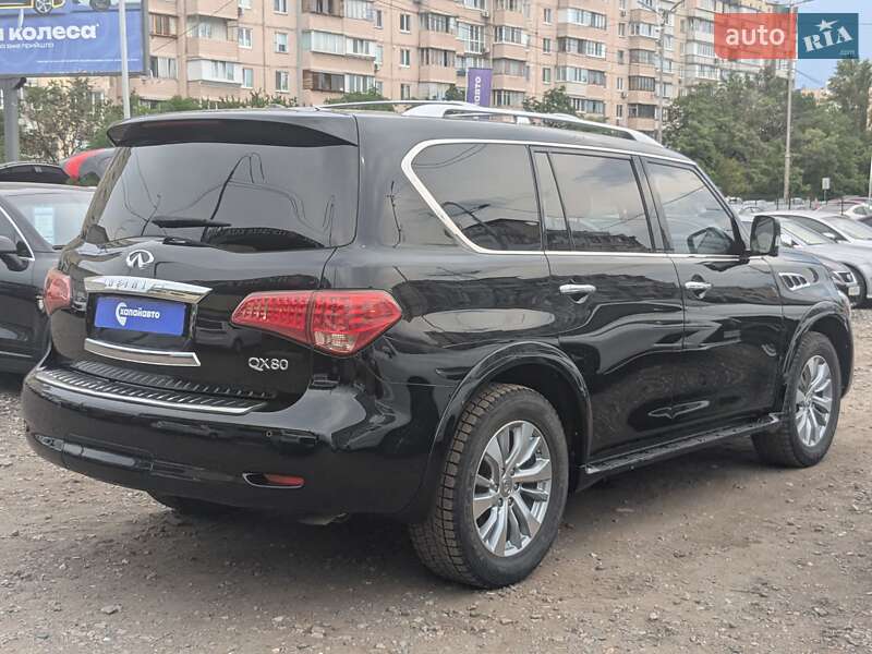 Внедорожник / Кроссовер Infiniti QX80 2017 в Киеве