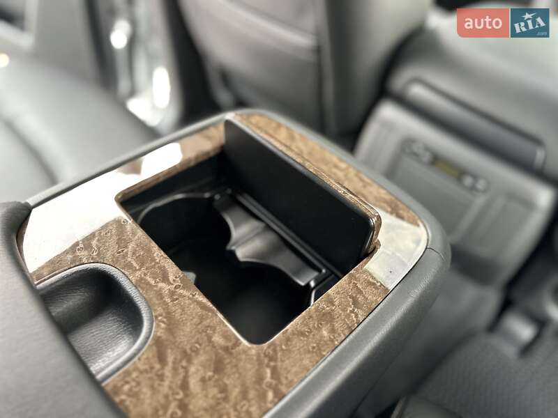 Внедорожник / Кроссовер Infiniti QX80 2015 в Киеве