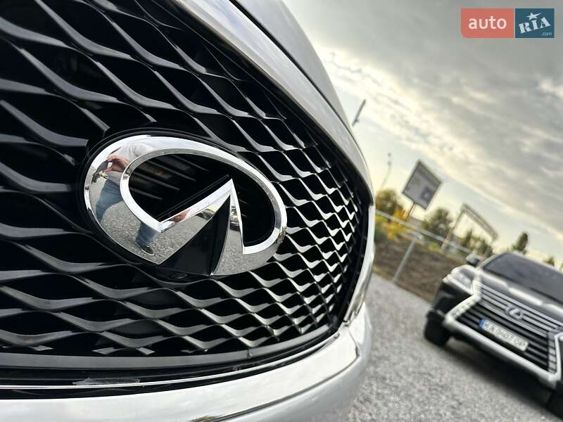 Внедорожник / Кроссовер Infiniti QX80 2015 в Киеве