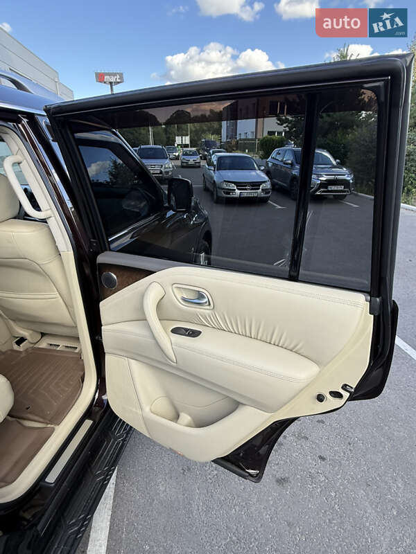 Внедорожник / Кроссовер Infiniti QX80 2013 в Днепре фото 6 Внедорожник / Кроссовер Infiniti QX80 2013 в Днепре