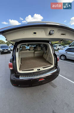 Внедорожник / Кроссовер Infiniti QX80 2013 в 