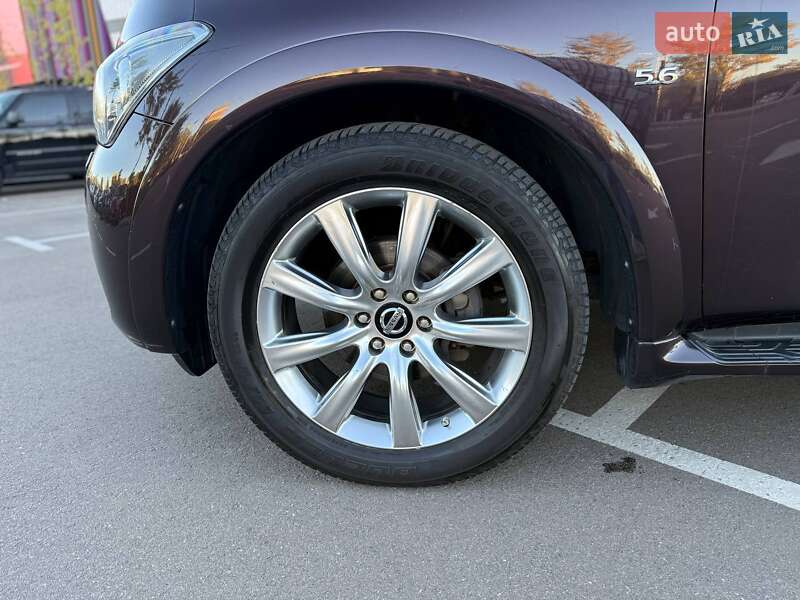 Внедорожник / Кроссовер Infiniti QX80 2013 в Киеве