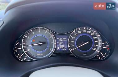 Внедорожник / Кроссовер Infiniti QX80 2013 в 