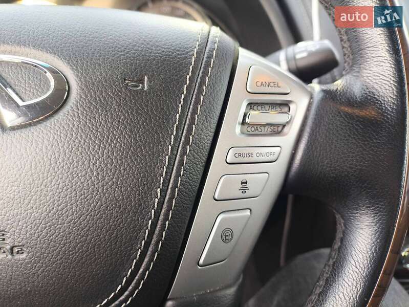 Внедорожник / Кроссовер Infiniti QX80 2018 в Киеве