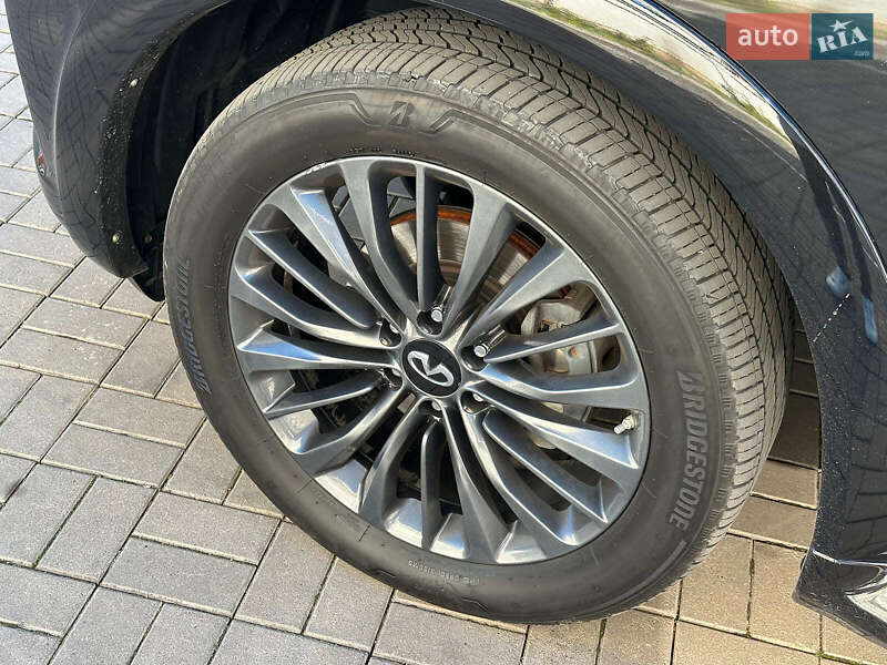 Внедорожник / Кроссовер Infiniti QX80 2018 в Одессе фото 7 Внедорожник / Кроссовер Infiniti QX80 2018 в Одессе