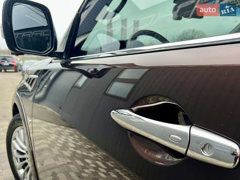 Внедорожник / Кроссовер Infiniti QX80 2017 в Киеве