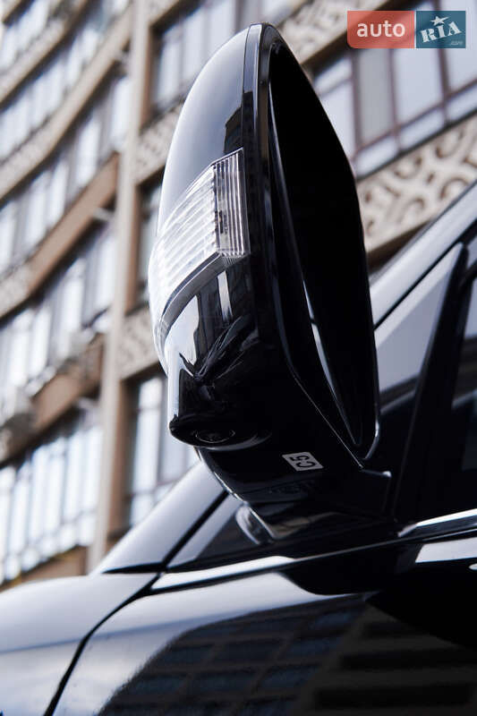 Внедорожник / Кроссовер Infiniti QX80 2019 в Хмельницком