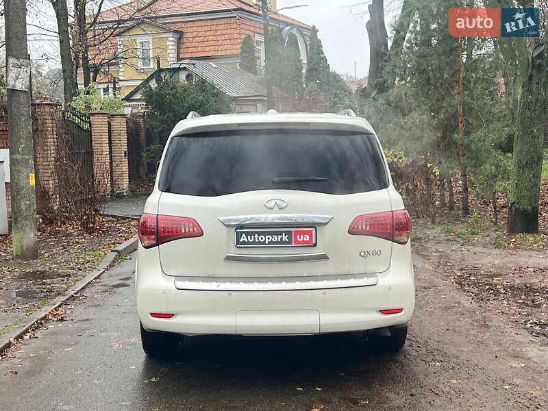 Внедорожник / Кроссовер Infiniti QX80 2017 в Киеве