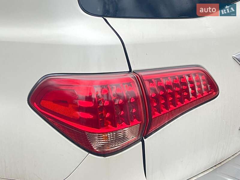 Внедорожник / Кроссовер Infiniti QX80 2017 в Киеве