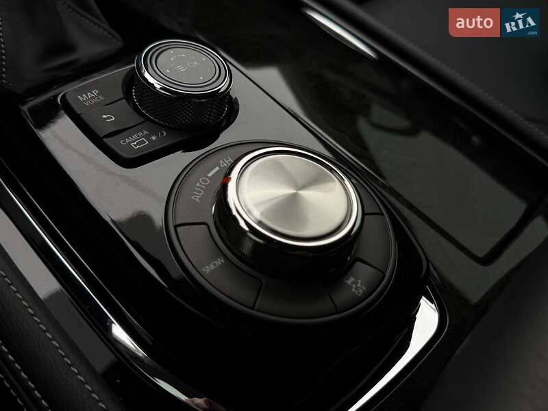 Позашляховик / Кросовер Infiniti QX80 2020 в Києві