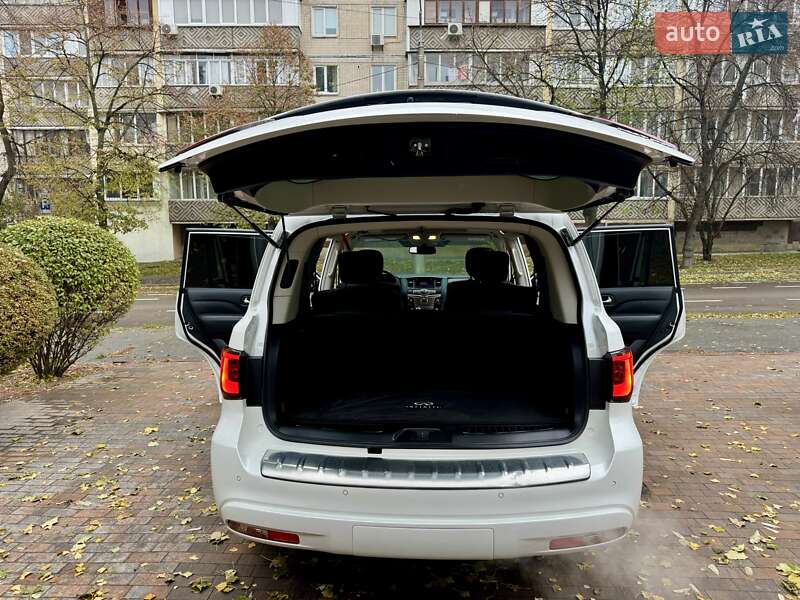 Позашляховик / Кросовер Infiniti QX80 2018 в Києві