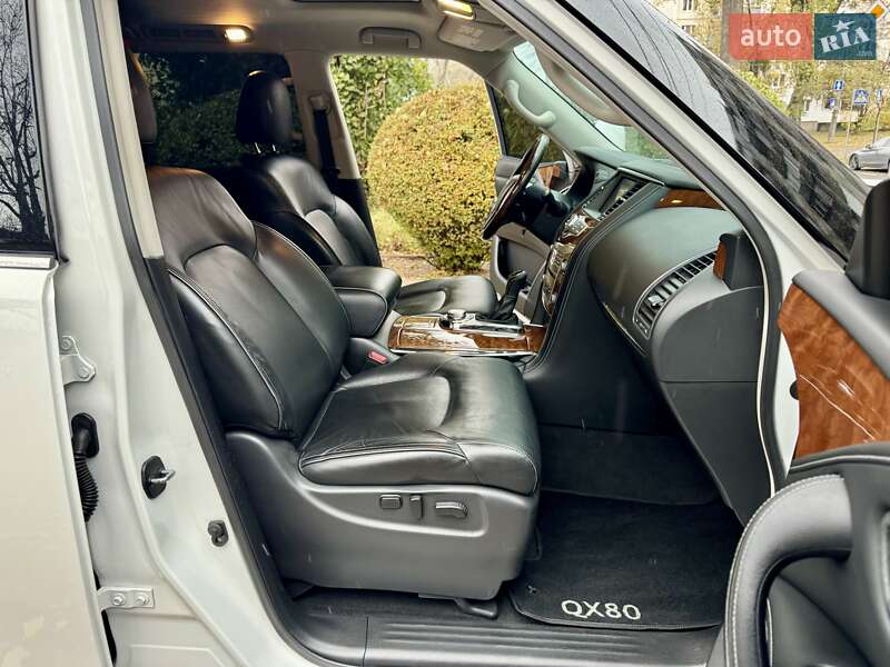 Позашляховик / Кросовер Infiniti QX80 2018 в Києві