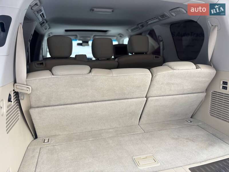 Позашляховик / Кросовер Infiniti QX80 2016 в Києві