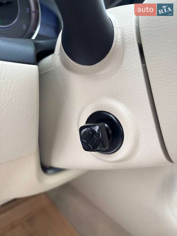 Позашляховик / Кросовер Infiniti QX80 2016 в Києві