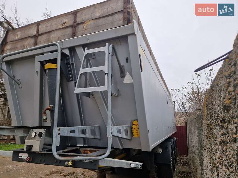 Самосвал полуприцеп Inter Cars NW 2011 в Борисполе