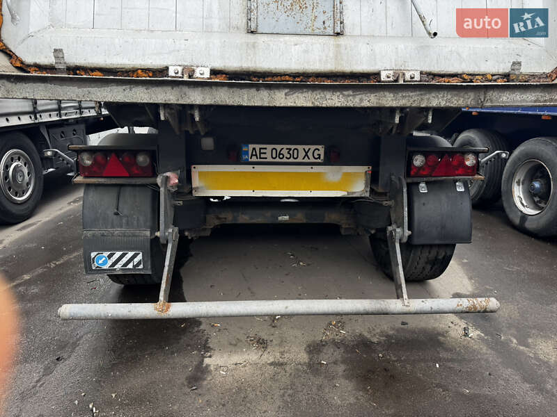 Зерновоз - полуприцеп Inter Cars SAF 2008 в Кривом Роге