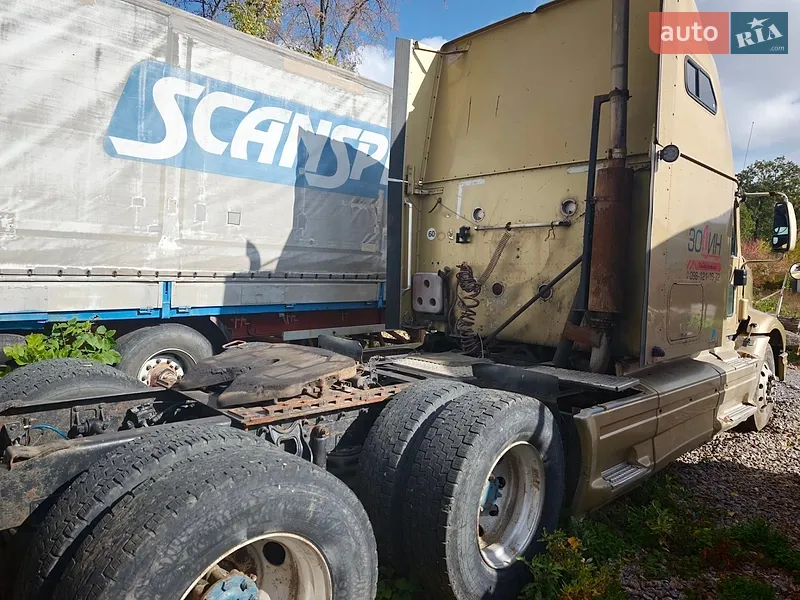 International 9200 2003