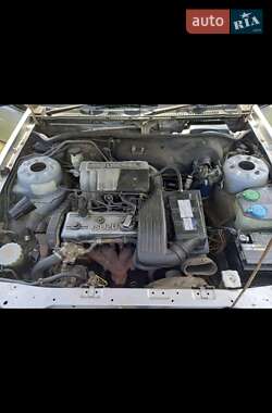 Седан Isuzu Aska 1984 в 