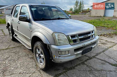Пикап Isuzu D-Max 2004 в 