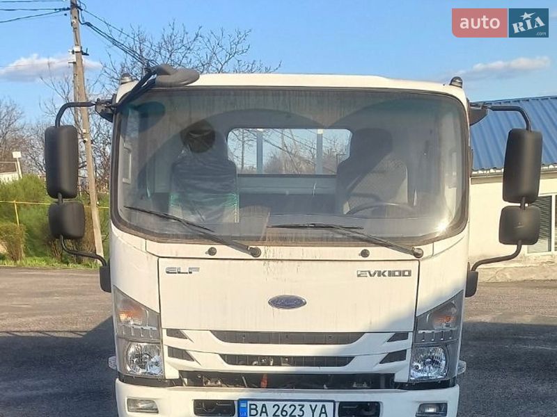 Isuzu EV100 2025