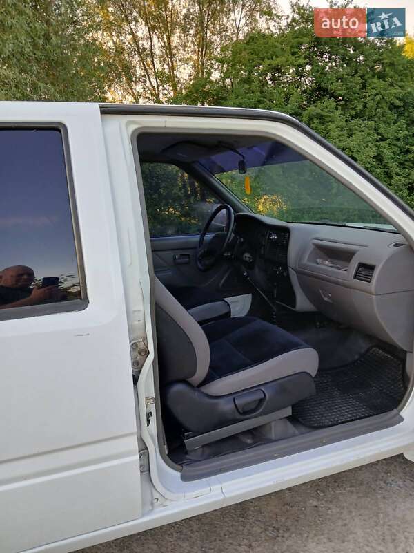 Пикап Isuzu Faster 1999 в Звягеле фото 6 Пикап Isuzu Faster 1999 в Звягеле