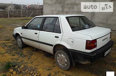 Седан Isuzu Gemini 1989 в Благовещенском