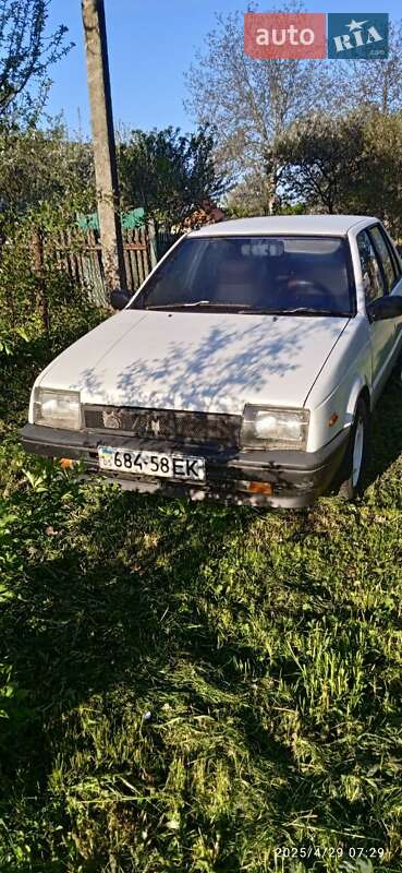 Седан Isuzu Gemini 1986 в Ивано-Франковске фото 3 Седан Isuzu Gemini 1986 в Ивано-Франковске