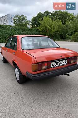 Седан Isuzu Gemini 1982 в 