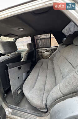 Седан Isuzu Gemini 1986 в 