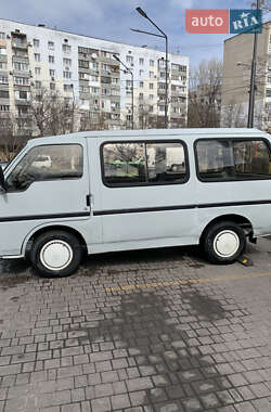 Минивэн Isuzu Midi 1989 в 