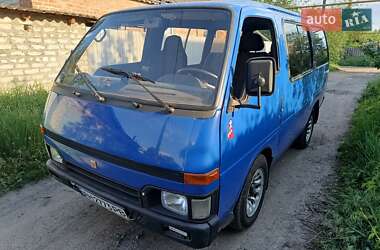 Минивэн Isuzu Midi 1991 в 