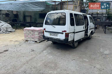 Минивэн Isuzu Midi 1994 в Одессе