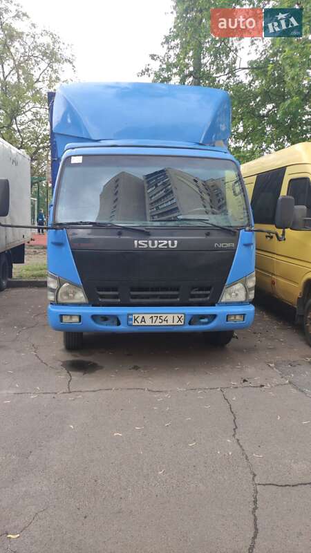 Тентованый Isuzu NKR 2007 в 
