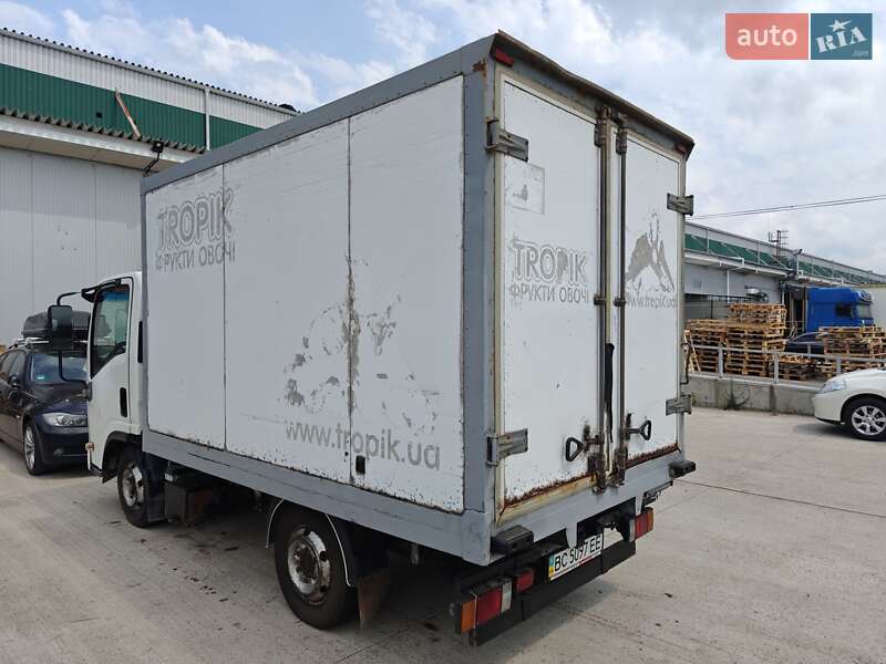 Грузовой фургон Isuzu NLR 2013 в Киеве