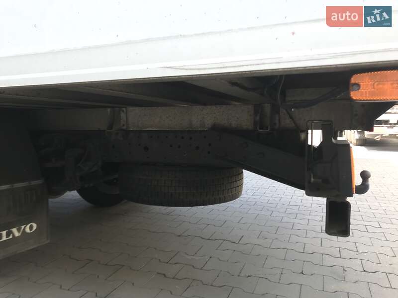 Грузовой фургон Isuzu NPR 2013 в Луцке