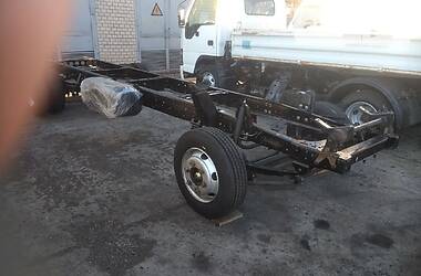 Тентованый Isuzu NQR 2010 в 