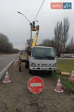 Автовышка Isuzu NQR 2014 в 
