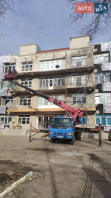 Автовишка Isuzu NQR 2008 в Одесі