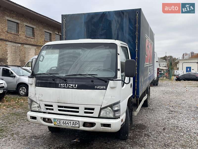 Isuzu NQR 2008