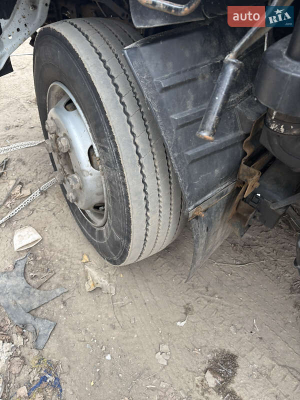 Борт Isuzu NQR 2008 в Києві