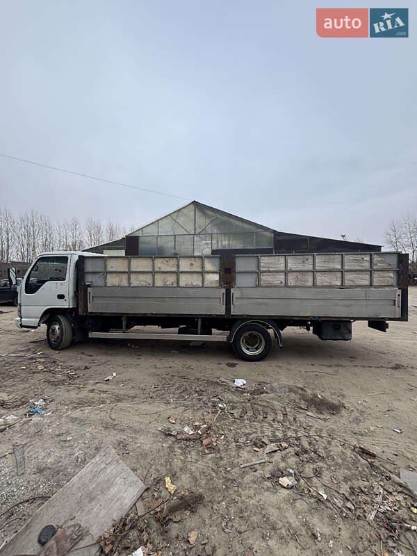 Борт Isuzu NQR 2008 в Києві