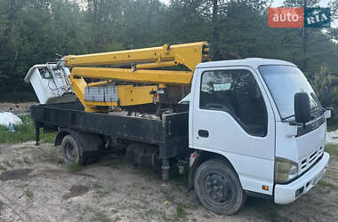 Другие грузовики Isuzu NQR 2007 в 